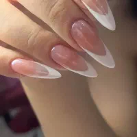 کاشت ناخن و آموزش|خدمات آرایشگری و زیبایی|قم, چهل درخت‎|دیوار