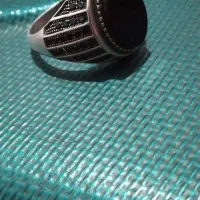 انگشتر سیاه