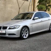 بی ام و 325i