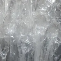 ۲۵۰ عدد قاشق وچنگال و چاقو یکبار مصرف