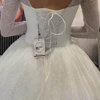 لباس مجلسی|لباس|لاهیجان, انقلاب|دیوار