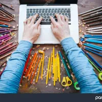 خانم آشنا با الیستریتوروفتوشاپ حرفه ای