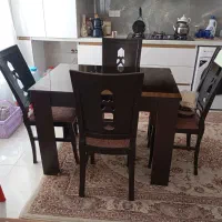 میز ناهار خوری ۴ نفره با شیشه