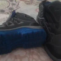 کفش کار و کوهنوردی|کیف، کفش، کمربند|خمین, |دیوار