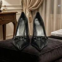 کفش پاشنه بلند زنانه