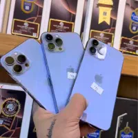 آیفون ۱۳ درحد آک