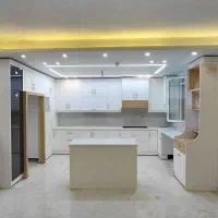 شاگرد کابینت کاری