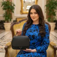 زیبایی و جذابیت در یک قاب|کیف، کفش، کمربند|سنندج, |دیوار