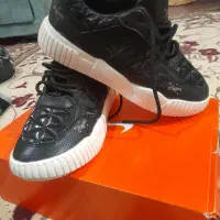 کتونی زنانه دخترانه سایز4۰