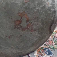 مجمع مسی|کلکسیون اشیاء عتیقه|قم, باغ کرباسی|دیوار