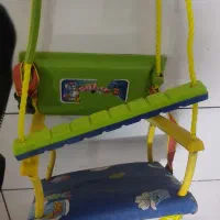 تاب و ماشین اسباب بازی