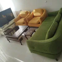 مبل راحتی نیم ست در حد نو