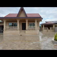 کارگر ساختمانی