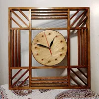 ساعت دیواری چوبی
