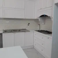 نئو کلاسیک/کابینت آشپزخانه/هایگلاس/mdf|مصالح و تجهیزات ساختمان|قم, امامزاده ابراهیم|دیوار