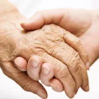 استخدام پرستار سالمند