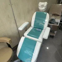 فروش انواع تخت و صندلی برقی ، ژنیکو و معاینه|پزشکی|تهران, جمهوری|دیوار