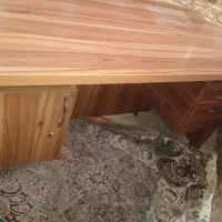 میز و صندلی