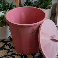 سطل پدالی و سطل بزرگ حیاط|لوازم نظافت|اصفهان, طامه|دیوار