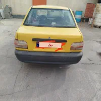 پراید تاکسی زرد
