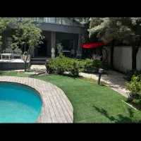 باغ ۵۰۰ متر، بنا ۱۶۰ متر، چمن