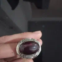 انگشتر اوپال خوش رنگ بنفش  و آبدار