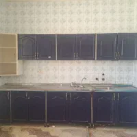 ابگرم کن سالم وبه شرط وکابینت و۳ تادرب المینیومی