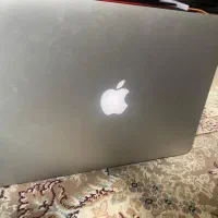 مک بوک