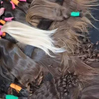 خریدار موهای طبیعی و رنگ شده