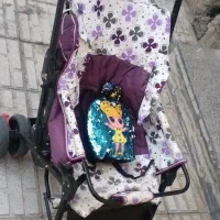 کالسکه بچه تمیز