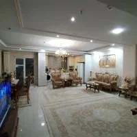 95 متر / آسنانسور / انباری / فلاح