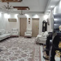 آپارتمان طبقه دوم 110متر سه خوابه