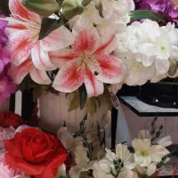 انواع گل مصنوئی باکس سبددسته گل شاخه ای قیمت مناسب|گل مصنوعی|تبریز, |دیوار