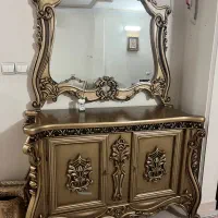 ایینه و کنسول کنده کاری