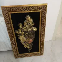 دیوار کوب . ساعت . تابلو نیم رخ