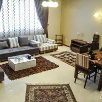 خونه-دارم-هم-خونه-می-پذیرم