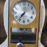 ساعت دیواری ژوکی قدیمی