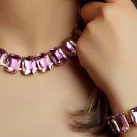 دستبند و گردنبند نگینی