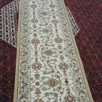 گیلیم فرش راه پله در حد نو ۶عدد حدود ۳متر هرکدام