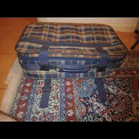 چمدان مسافرتی در حد نو واقعی (مشابه نو)