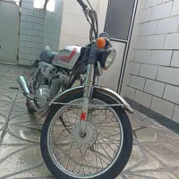 موتور 125 مدارک دار