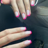 کاشت ناخن،ترمیم،لمینت،ژلیش بابهترین متریال|خدمات آرایشگری و زیبایی|بندرعباس, |دیوار