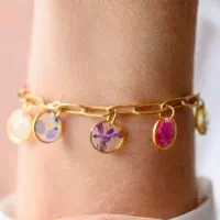 هدیه روز مادر.روز زن|بدلیجات|رشت, چمارسرا|دیوار