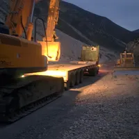 راننده بیل میکانیکی مسلط