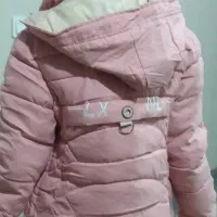 کاپشن صورتی|کفش و لباس بچه|قم, نیروگاه|دیوار