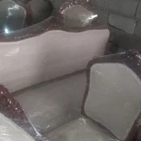 دوسری مبل 7نفره چوب گردو اعلا بیرون180به بالا