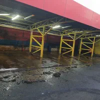 کارگر کارواش کار