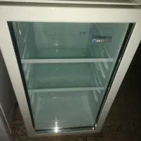 یخچال فریزرهتلی کوچک ایستکول 5 فوت درب شیشه شوکیس