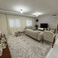 سه طبقه ویلایی جنب مترو