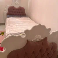 تخت خواب نوجوان در حد نو|تخت و سرویس خواب|یزد, |دیوار